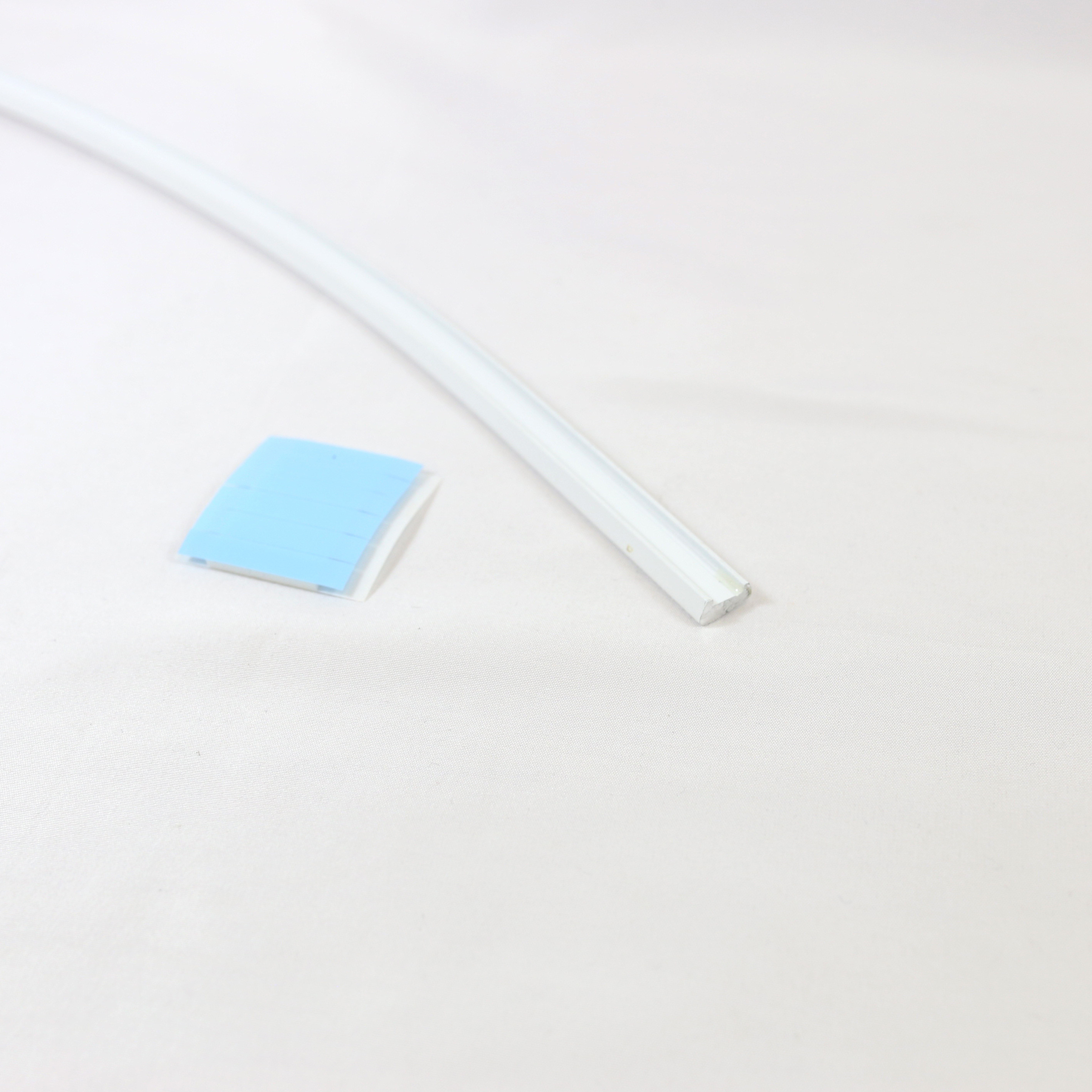 Schwallschutz gebogen - weiß matt