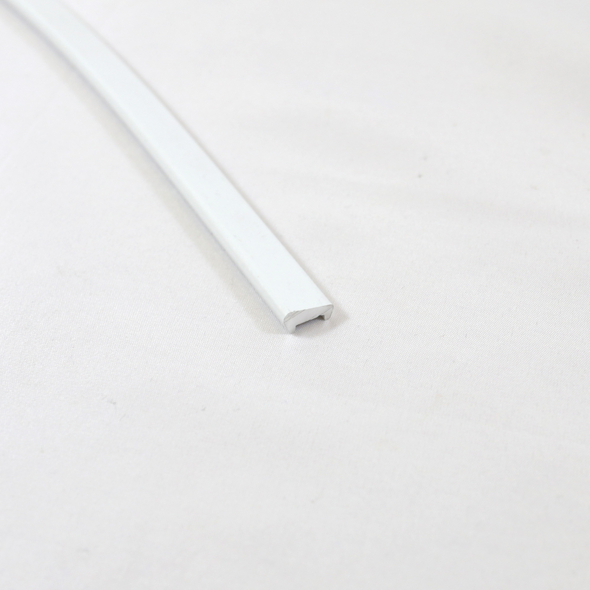 Wasserleiste - weiß matt