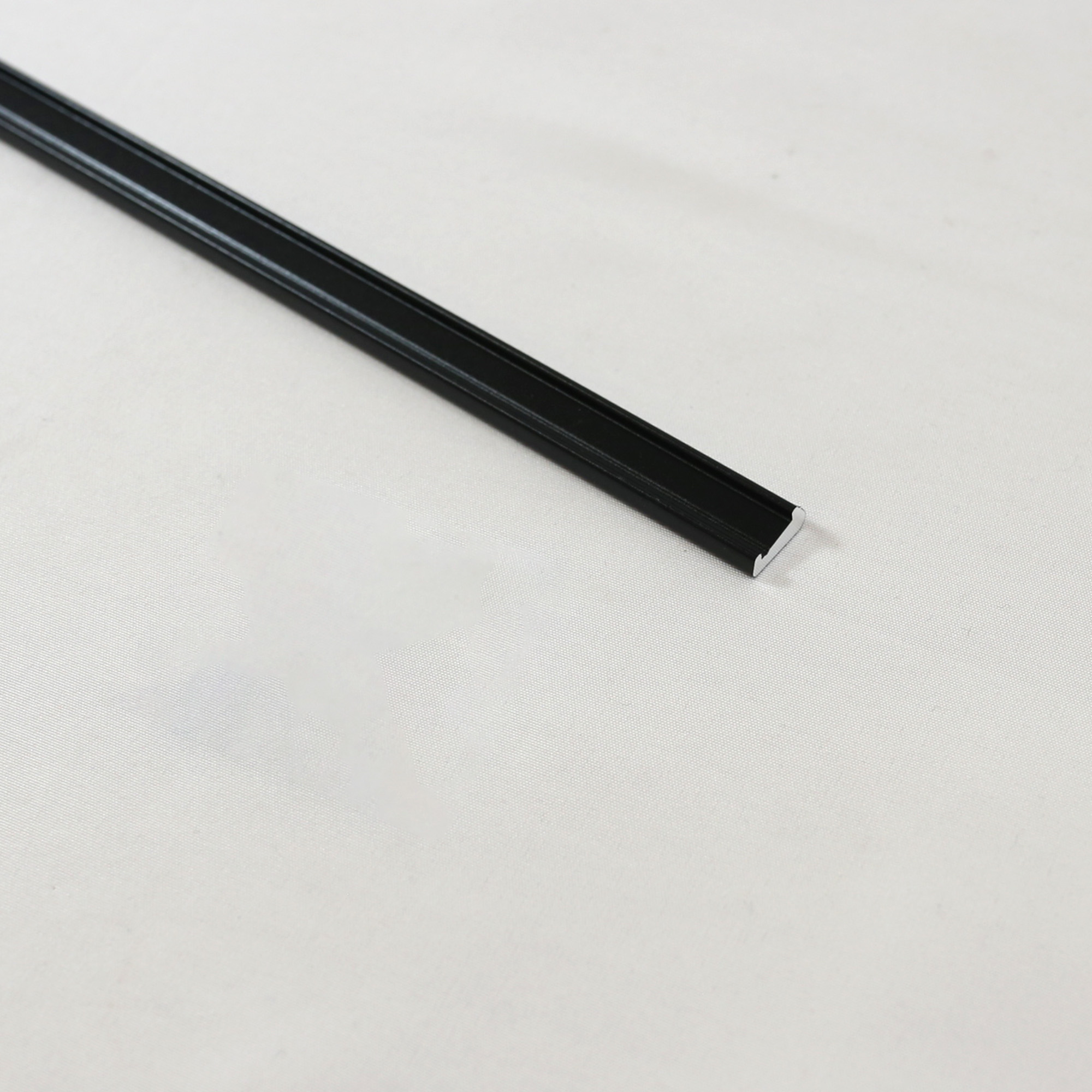 Wasserleiste - Schwarz matt