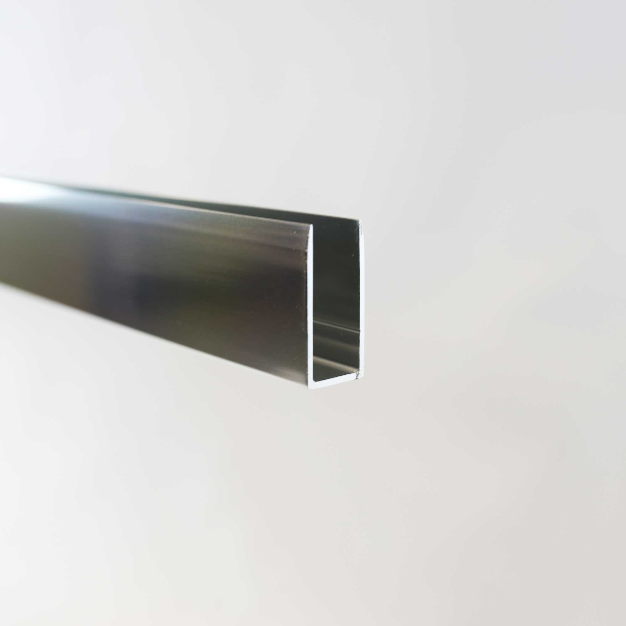 Wandanschlussprofil, gerade, senkrecht, 2000 mm,