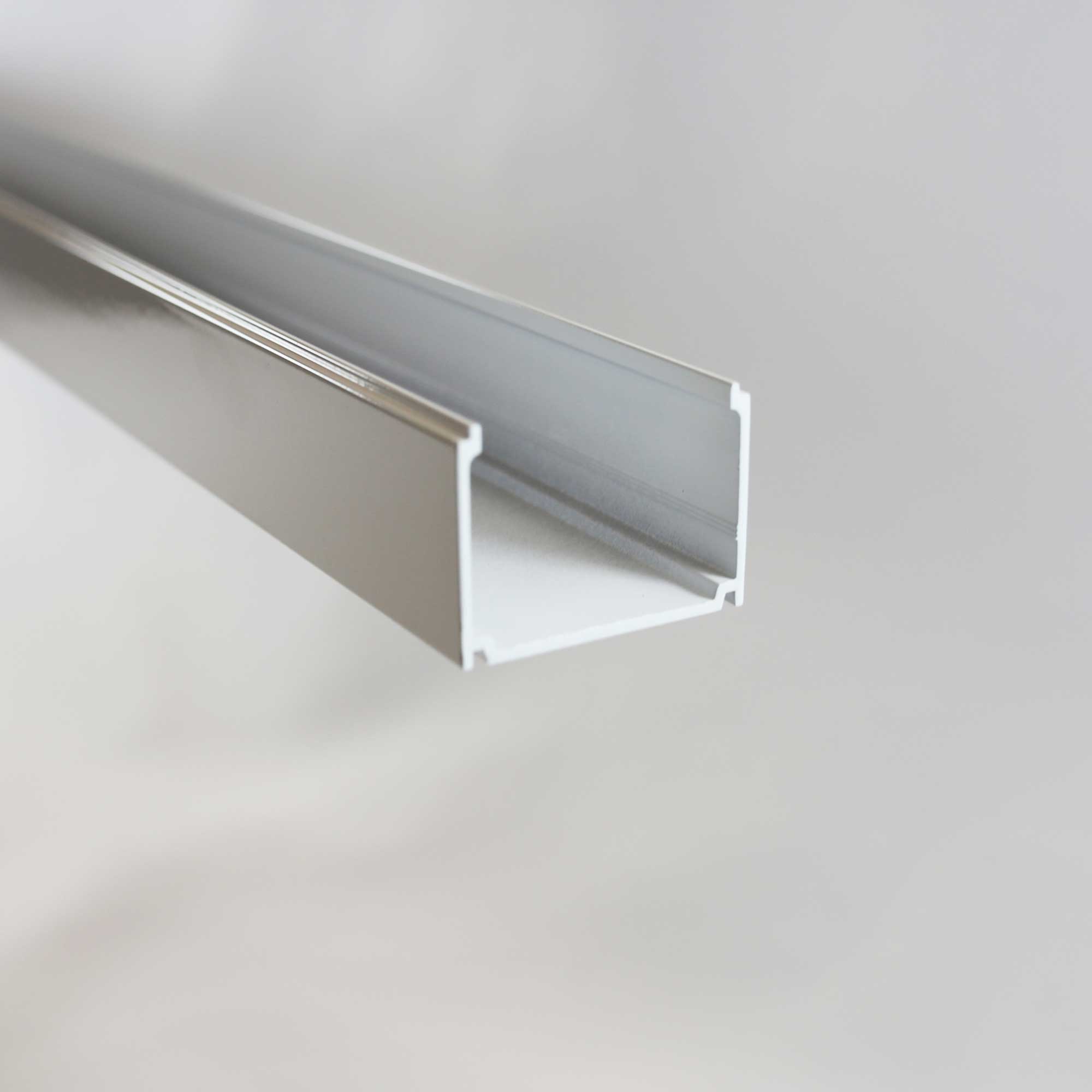 Wandanschlussprofil, gerade, senkrecht, 1800 mm,