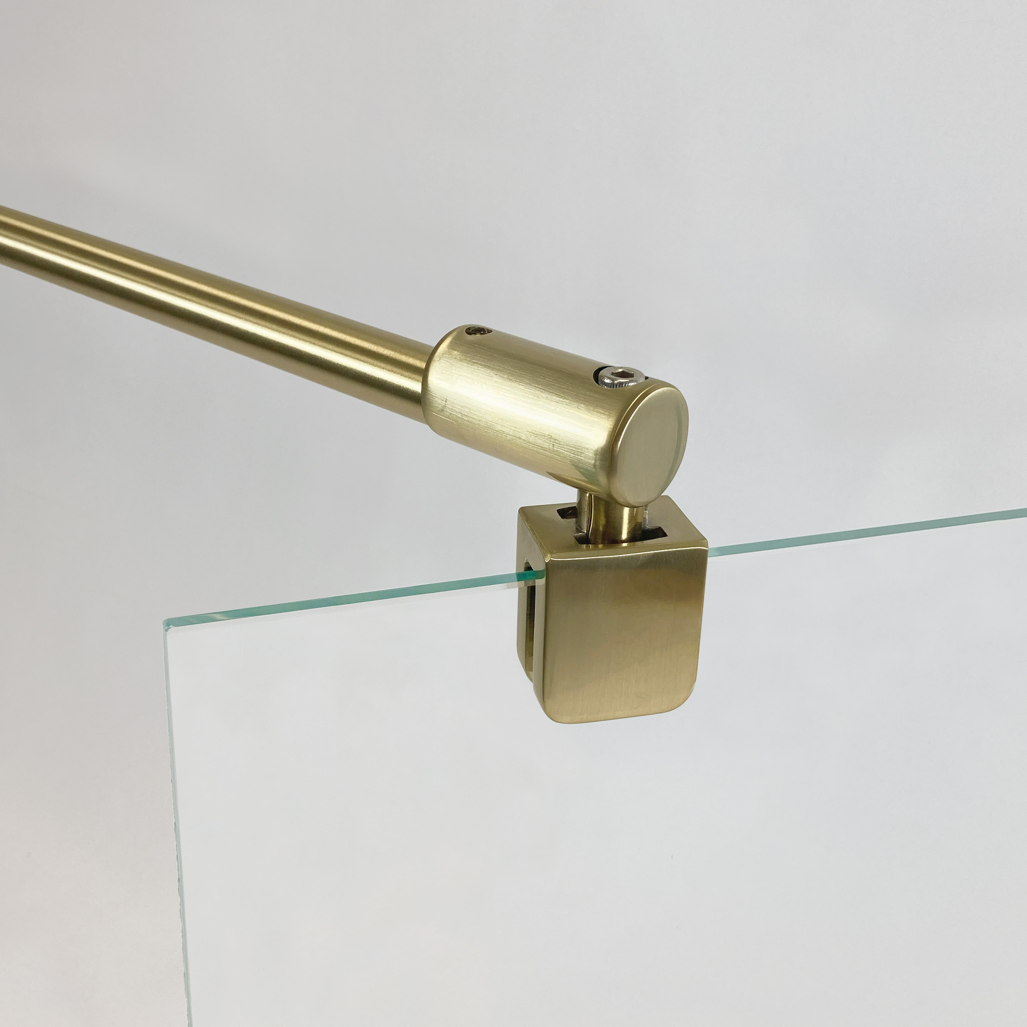 MK520 Gold Edition Drehtür pendelbar für Nische, Anschlag links