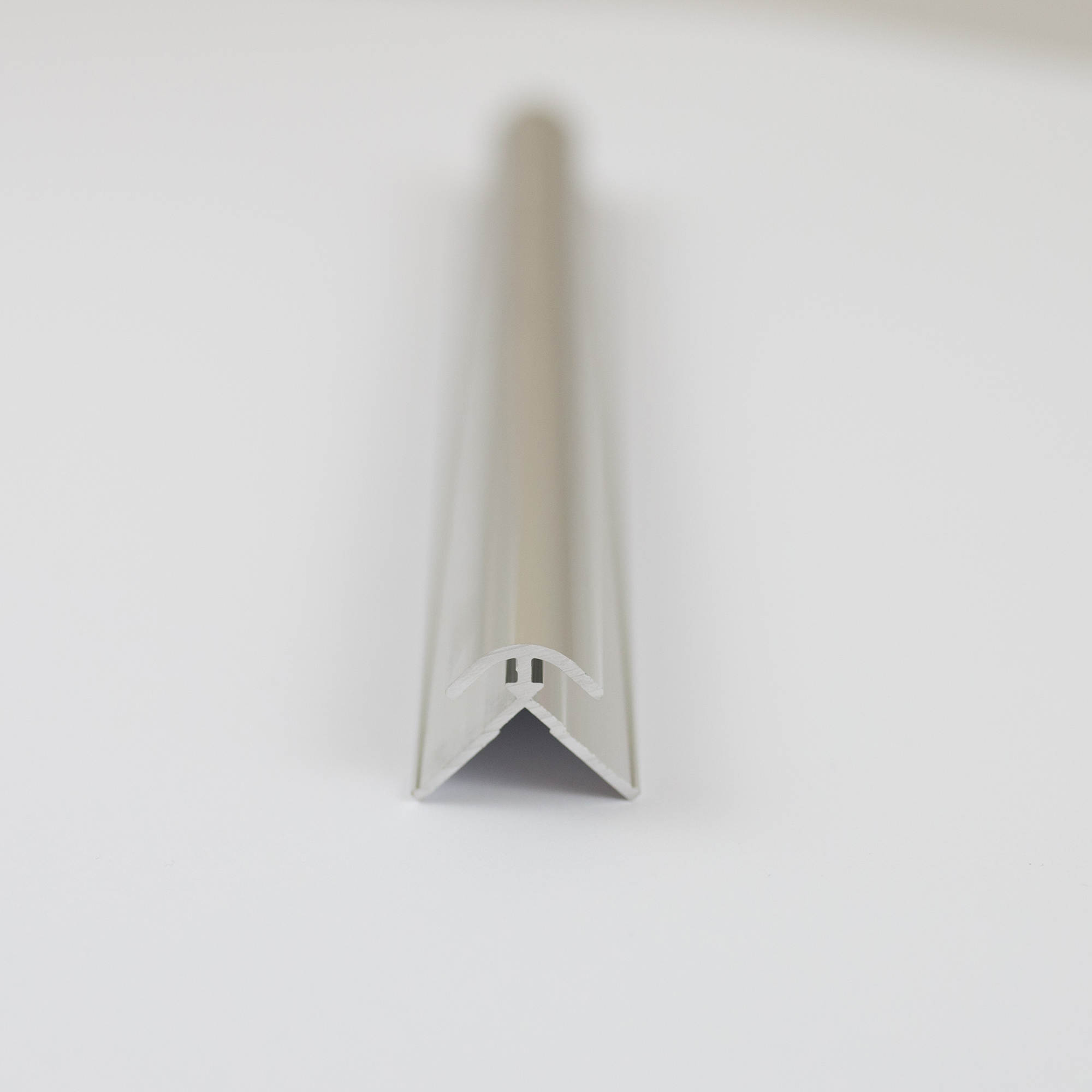 Eckprofil außen für Rückwände, Alu chromeffekt