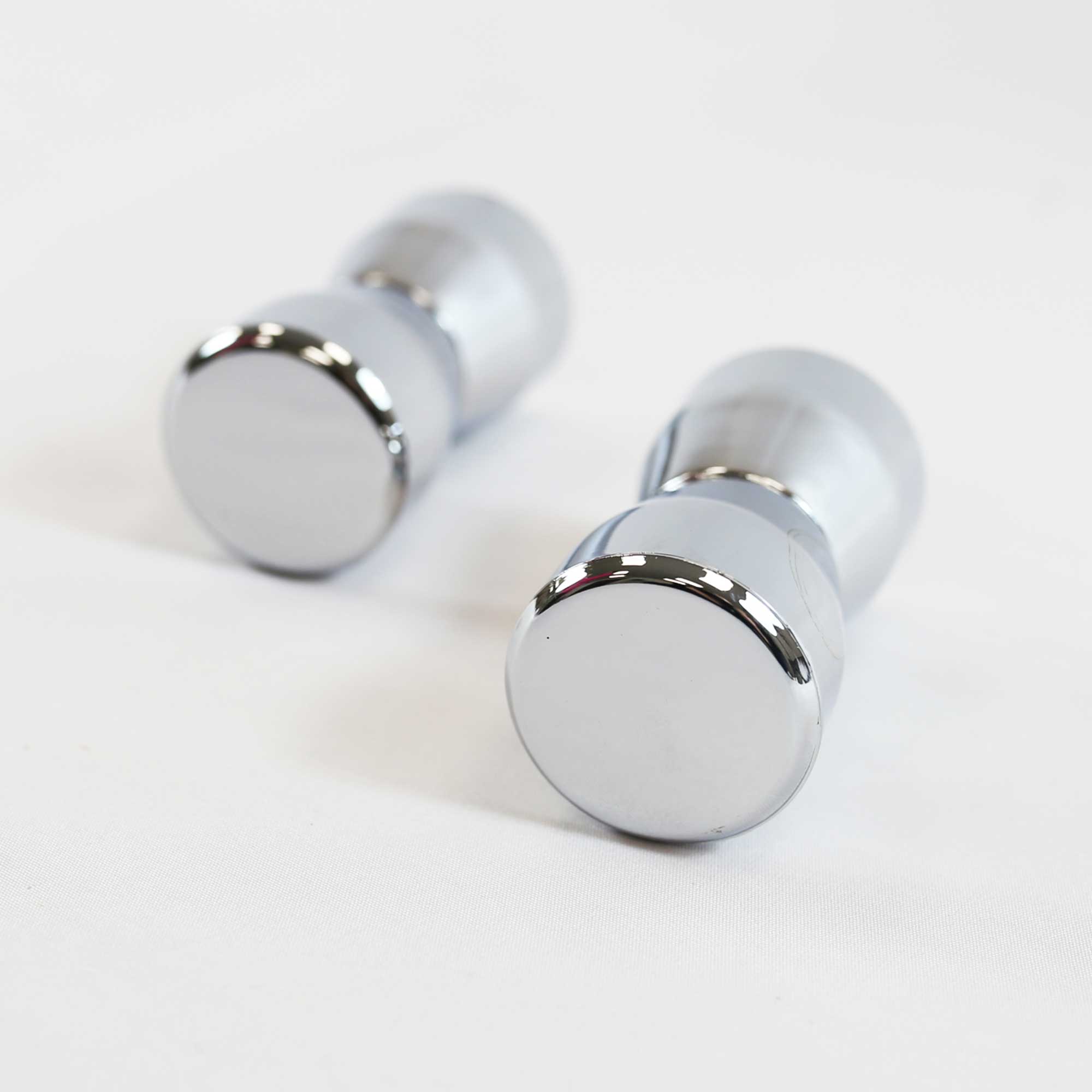 Kleiner Knopfgriff für Duschtüre